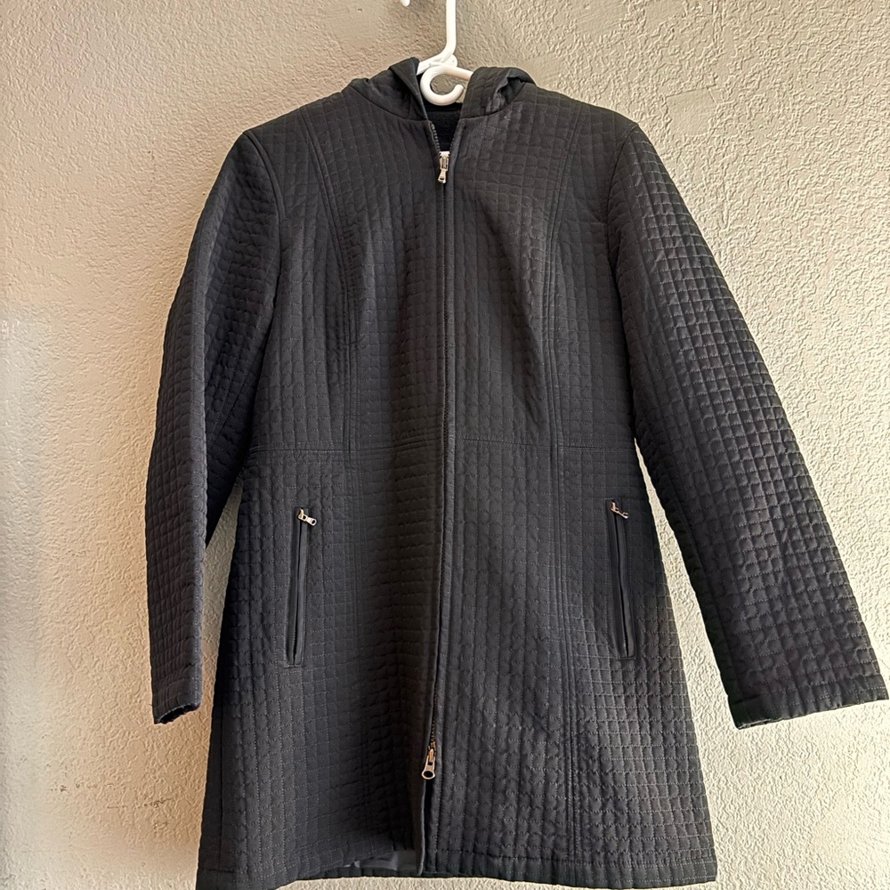 Esprit Black Puffer Jacket with Quilted Design